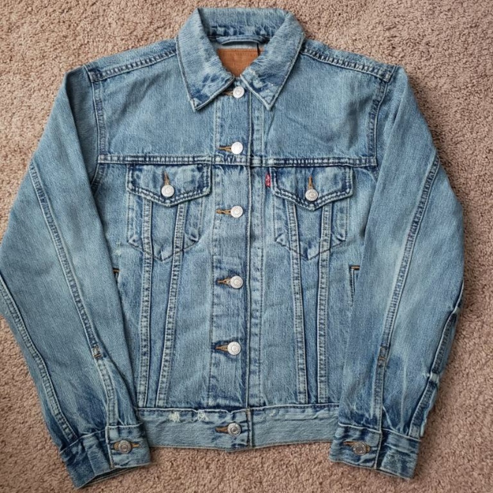 Levi’s Premium Ex-Boyfriend Trucker Jacket